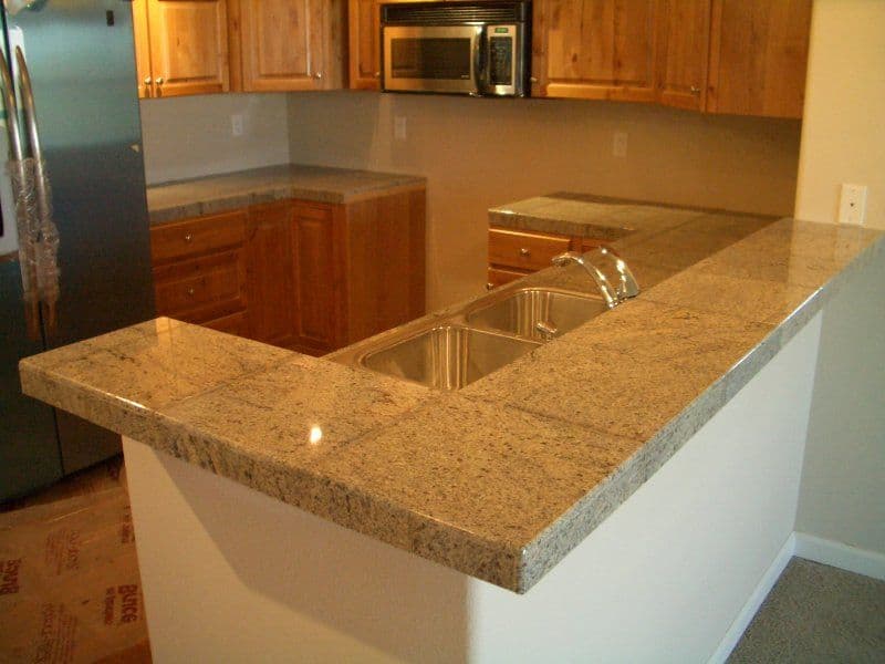 4-pilihan-desain-granit-yang-cocok-untuk-dapur